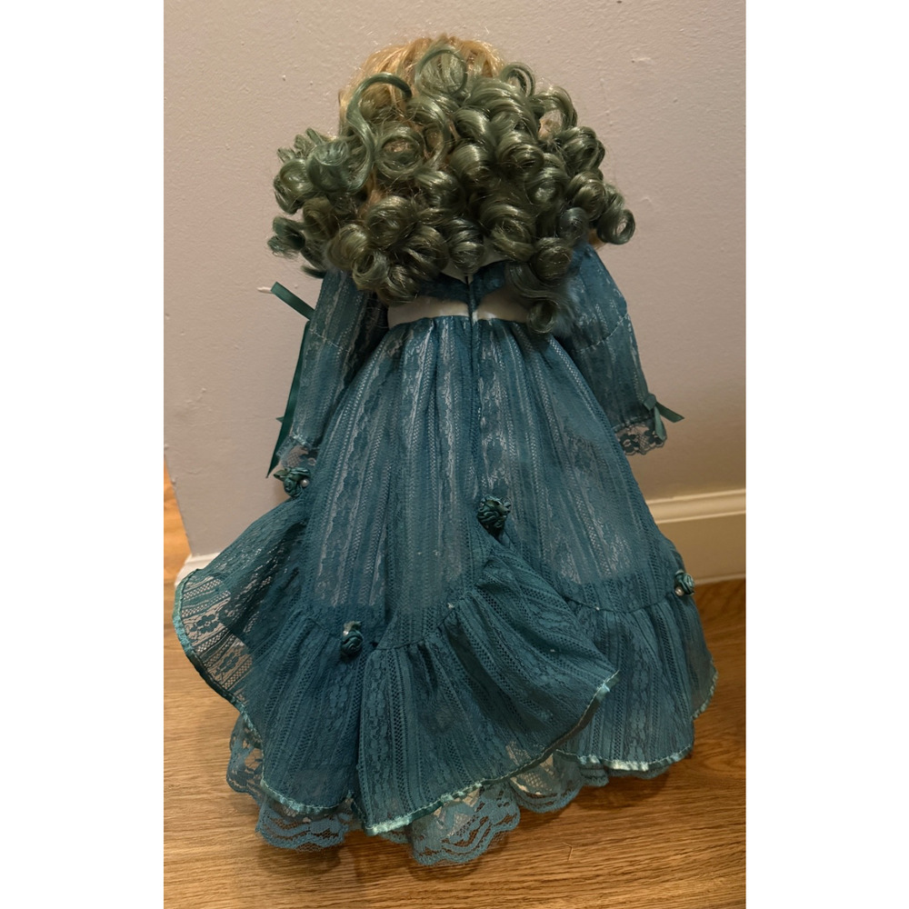OOAK Gothic Glampire Vampire Porcelain Doll 18” Teal Lace Fang Teeth w/ Stand - Picture 7 of 9